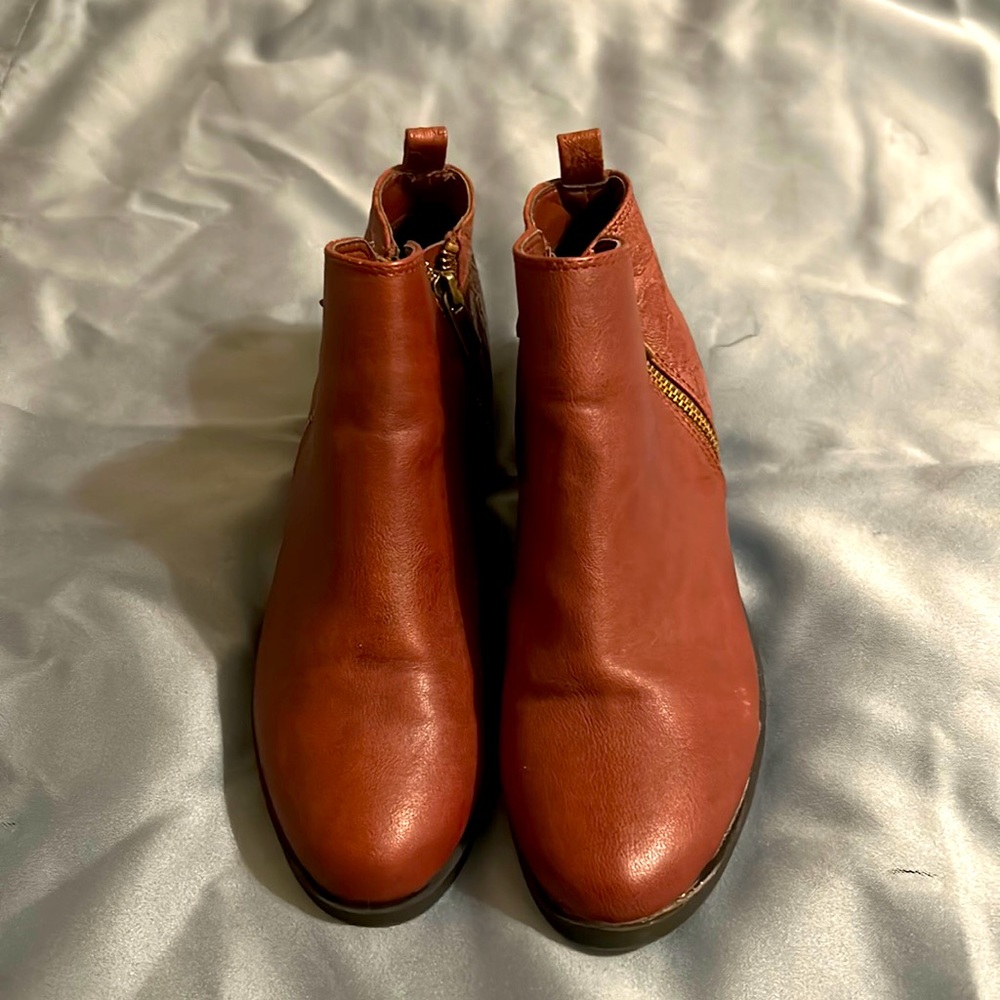 Ladies ankle boots